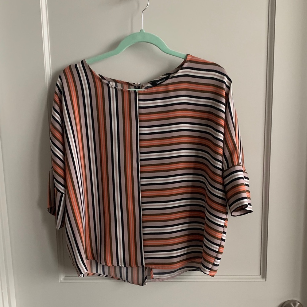 Express Flowy Top